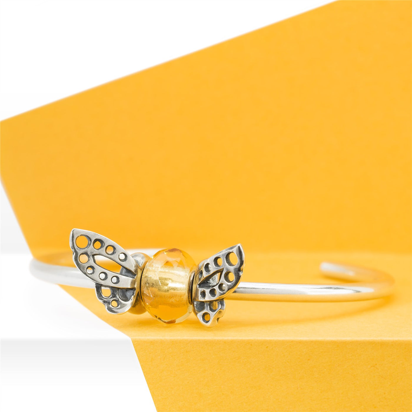 Tanzender Schmetterling Spacer